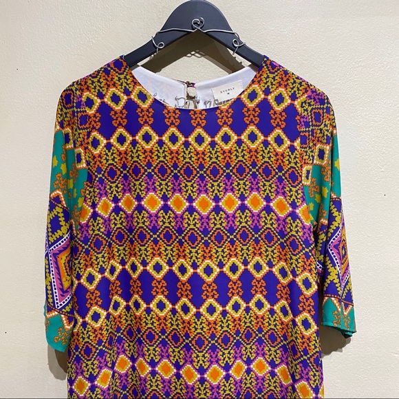 Everly Anthropologie Multi-Color Patterned Dress - Picture 5 of 12
